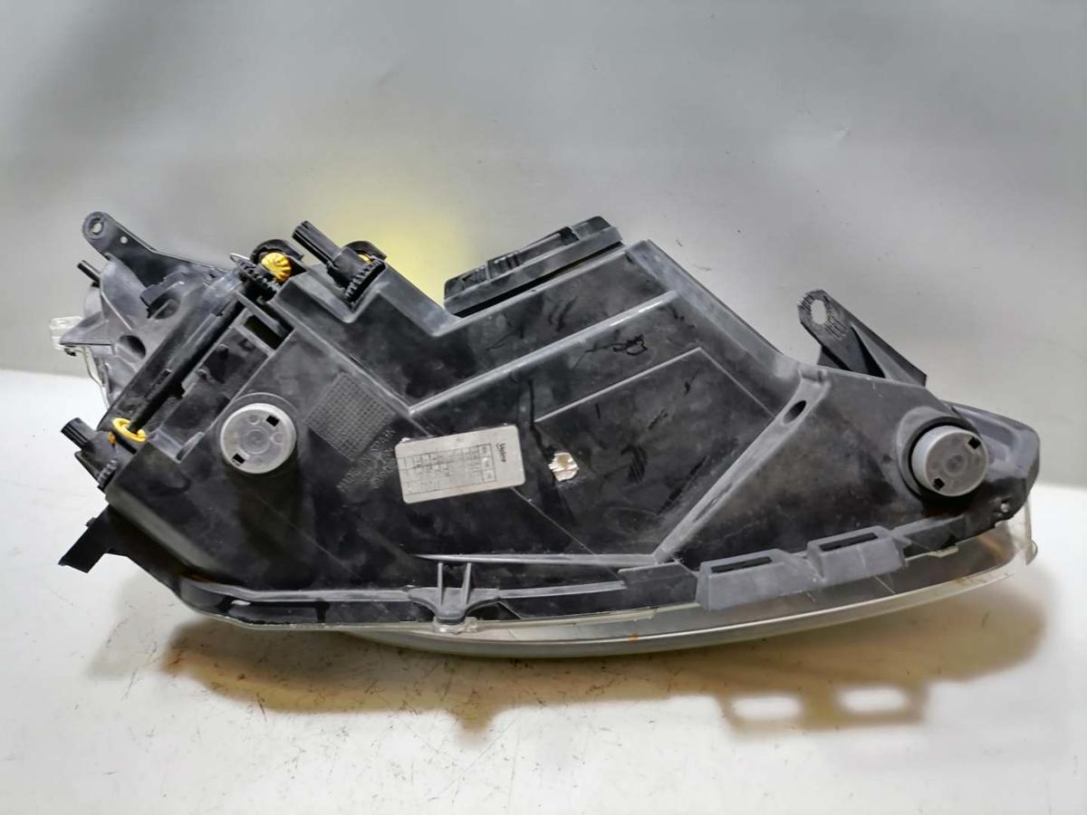 Opel Corsa D original Scheinwerfer links Halogen 13186381 BJ08